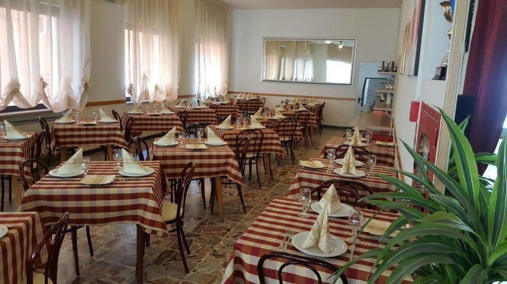 Hotel Venere Rimini Dış mekan fotoğraf